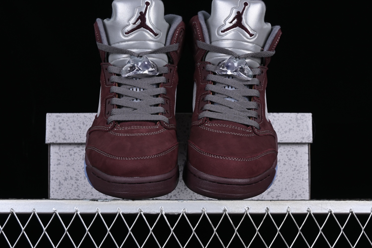 Jordan 5 Retro Burgundy (2023) DZ4131-600