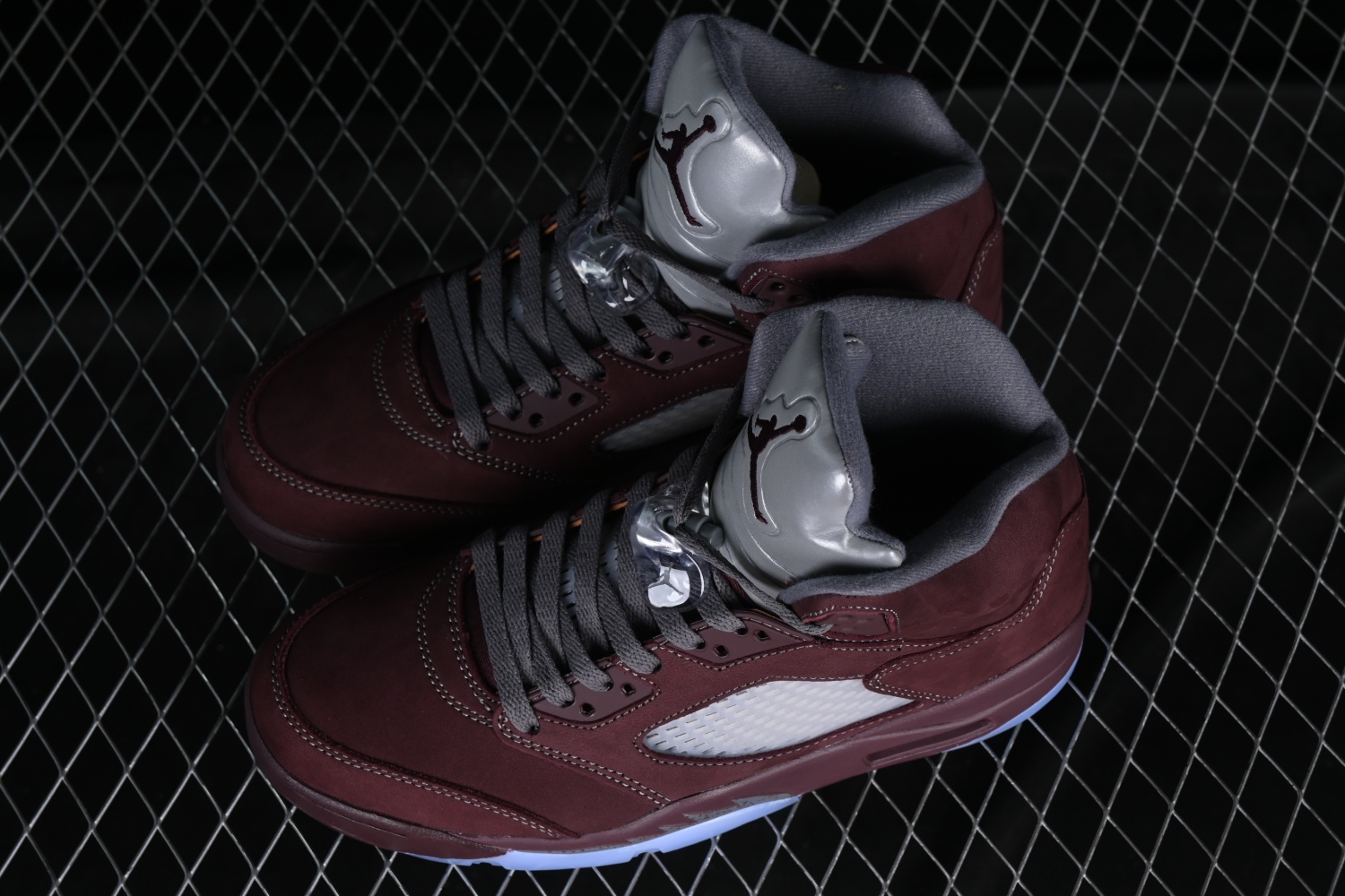 Jordan 5 Retro Burgundy (2023) DZ4131-600
