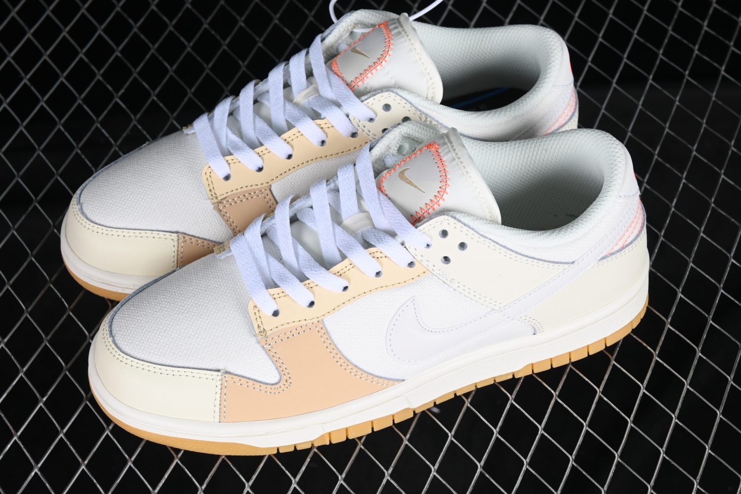 Nike Dunk Low SE Patchwork If Lost Return To FJ5475-100