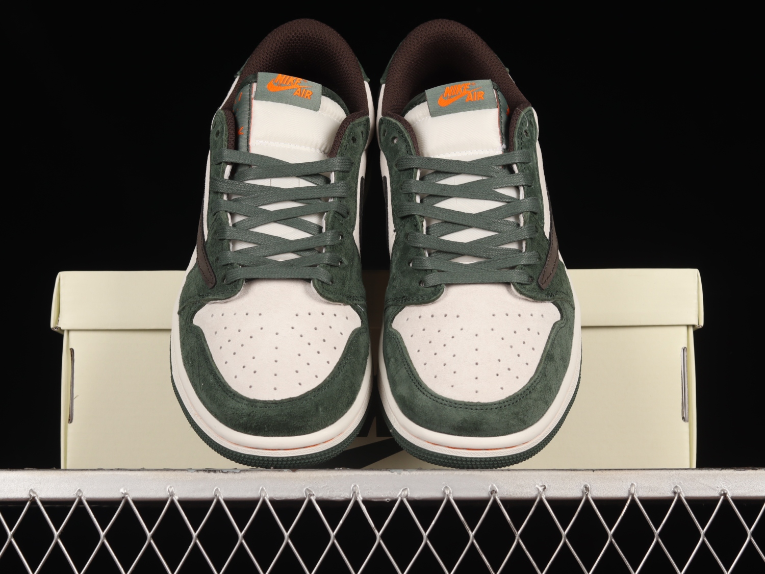 Travis Scott x Air Jordan 1 Low OG AJ1 DM7866-686