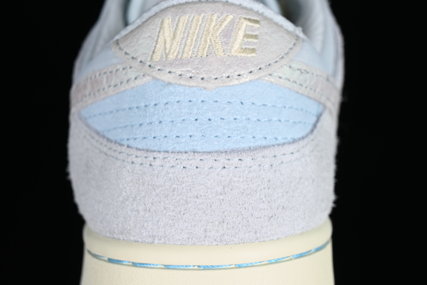 Nike Dunk Low Gone Fishing  DV7210-001