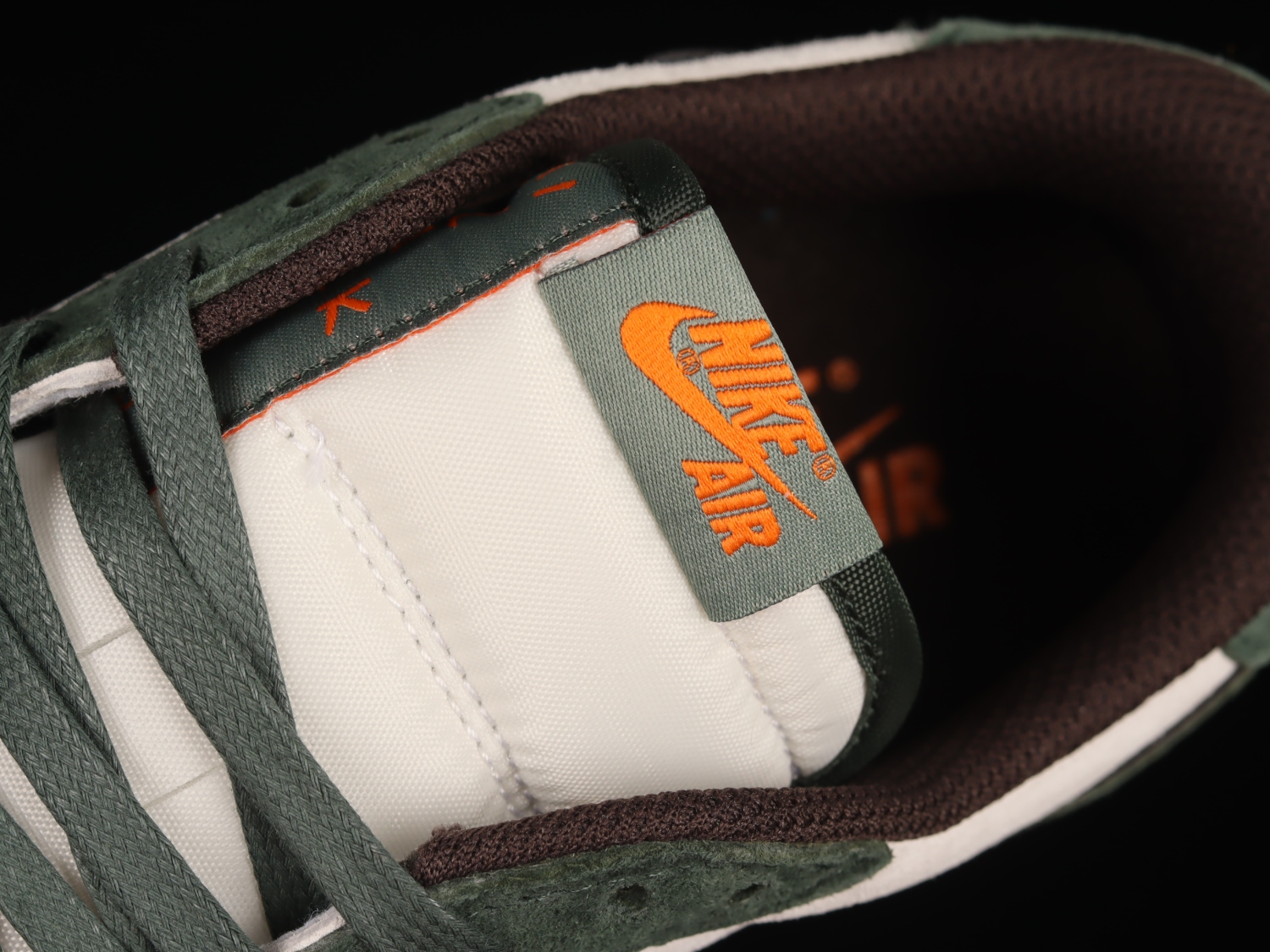 Travis Scott x Air Jordan 1 Low OG AJ1 DM7866-686