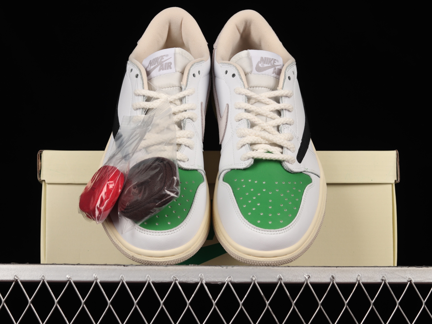 Travis Scott x Air Jordan 1 Low OG AJ1 DM7866-716