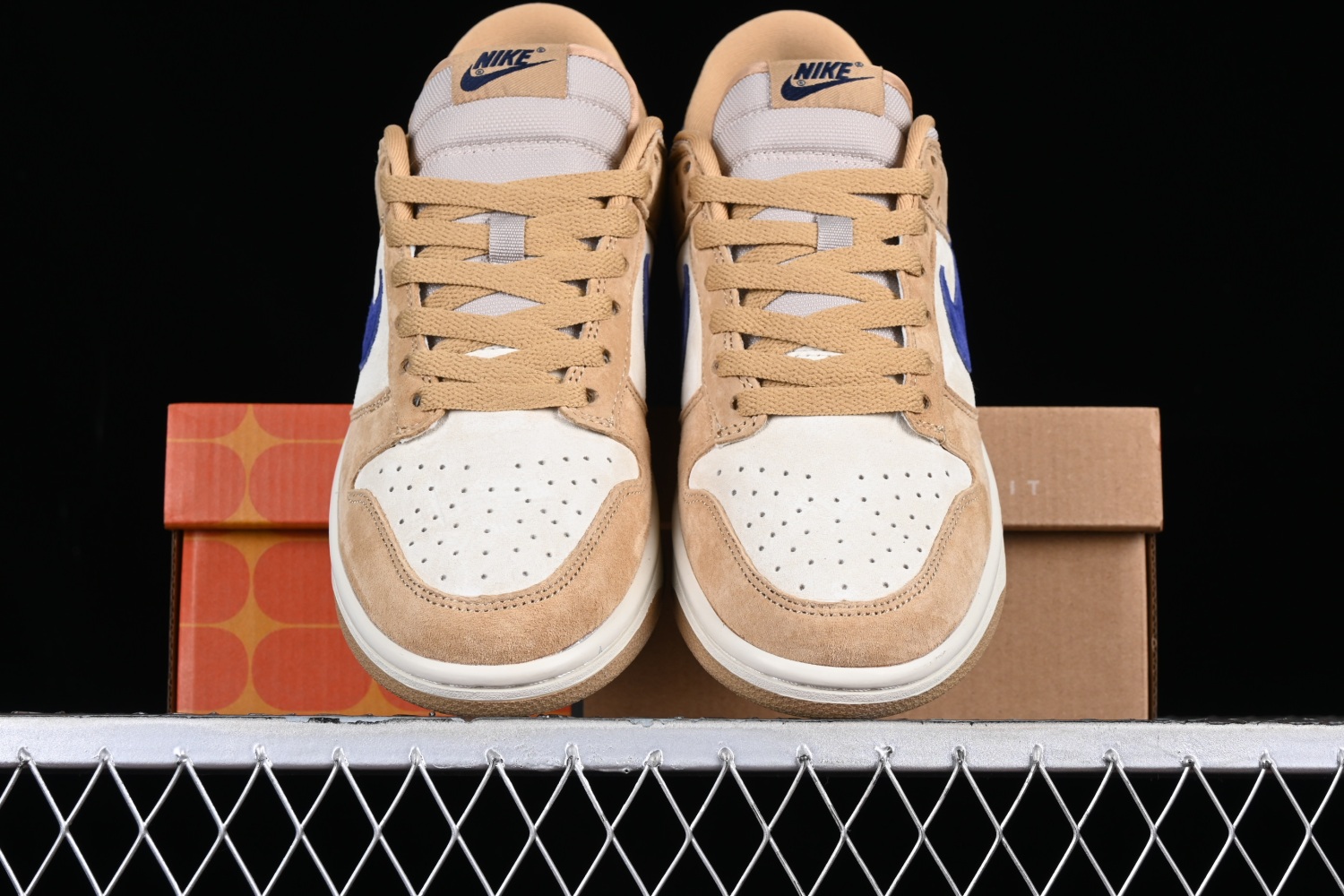 Nk Dunk Low SB 304714-741