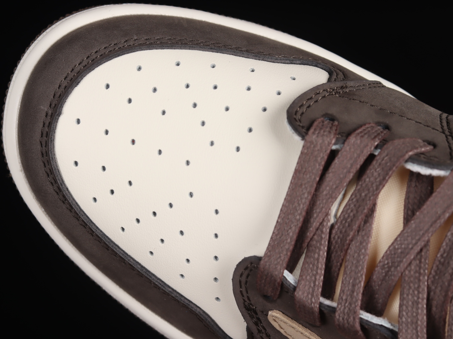 Travis Scott x Air Jordan 1 Low OG AJ1 DM7866-666