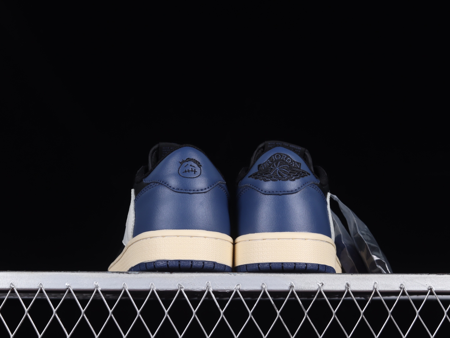 Travis Scott x Air Jordan 1 AJ1 DM7866-041