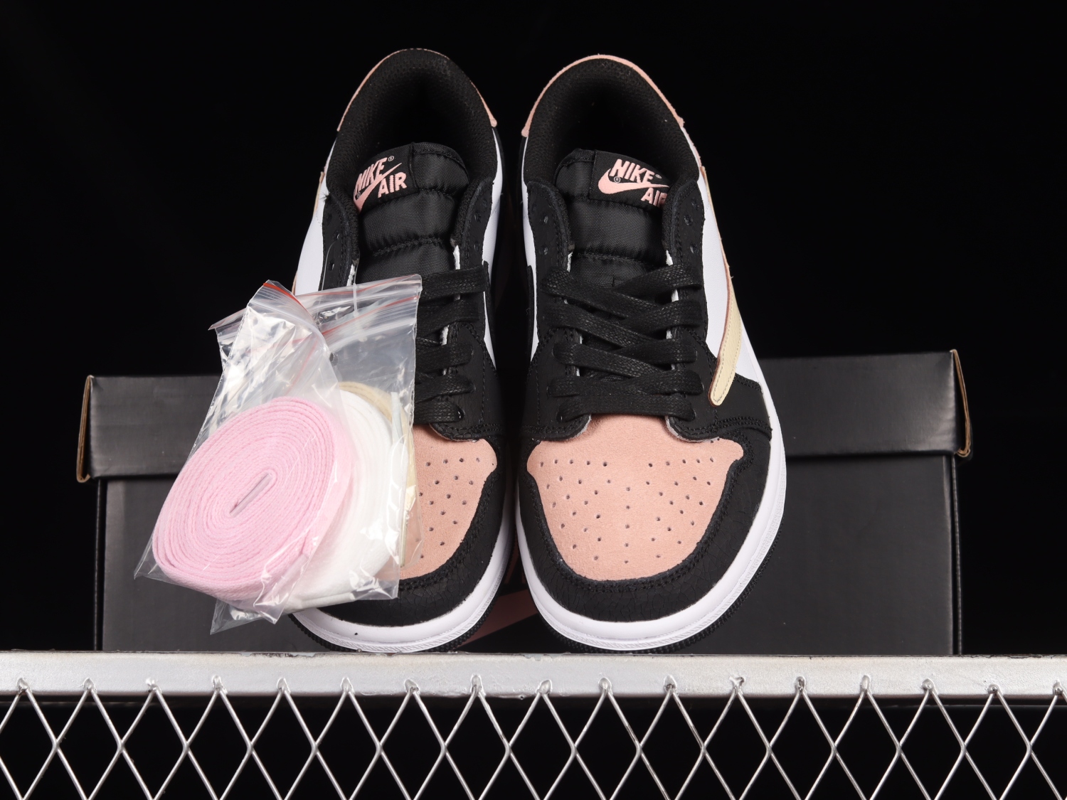 Travis Scott x Air Jordan 1 AJ1 CQ4277-995