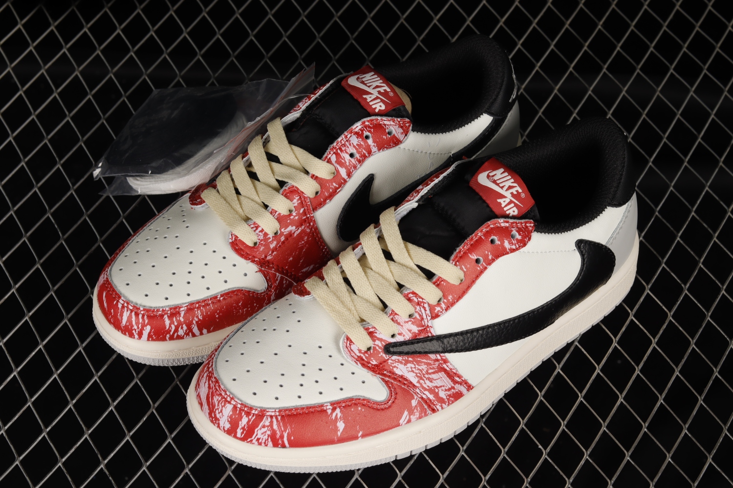 Travis Scott x Air Jordan 1 AJ1 DM7866-133