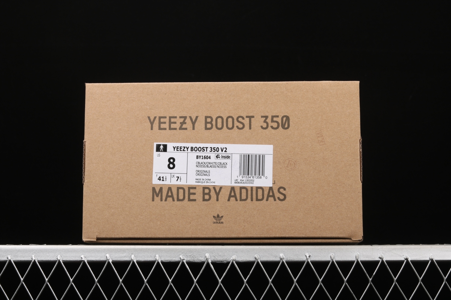 adidas Yeezy Boost 350 V2 Core Black White (2016/2022) BY1604