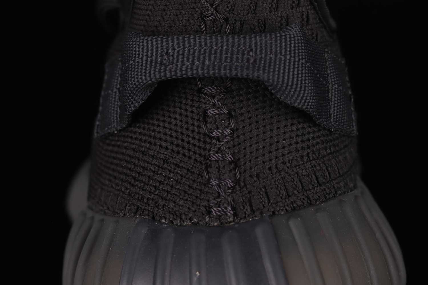 adidas Yeezy Boost 350 V2 Onyx HQ4540