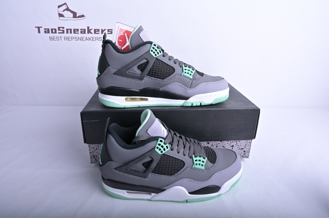 Jordan 4 Retro Green Glow 308497-033