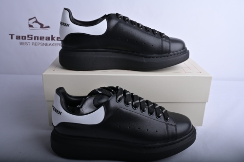 Alexander McQueen sole sneakers Black White Y03H6