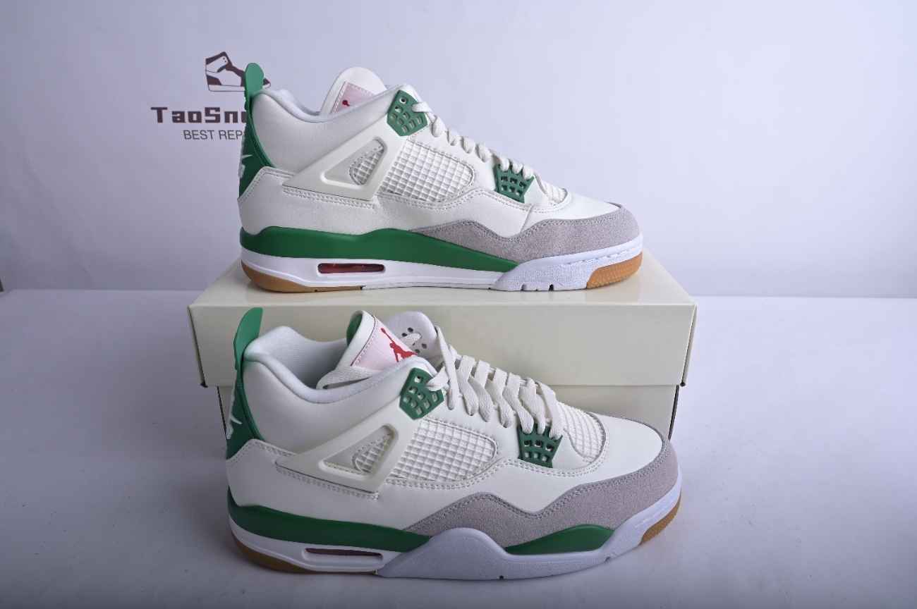 Jordan 4 Retro SB Pine Green DR5415-103