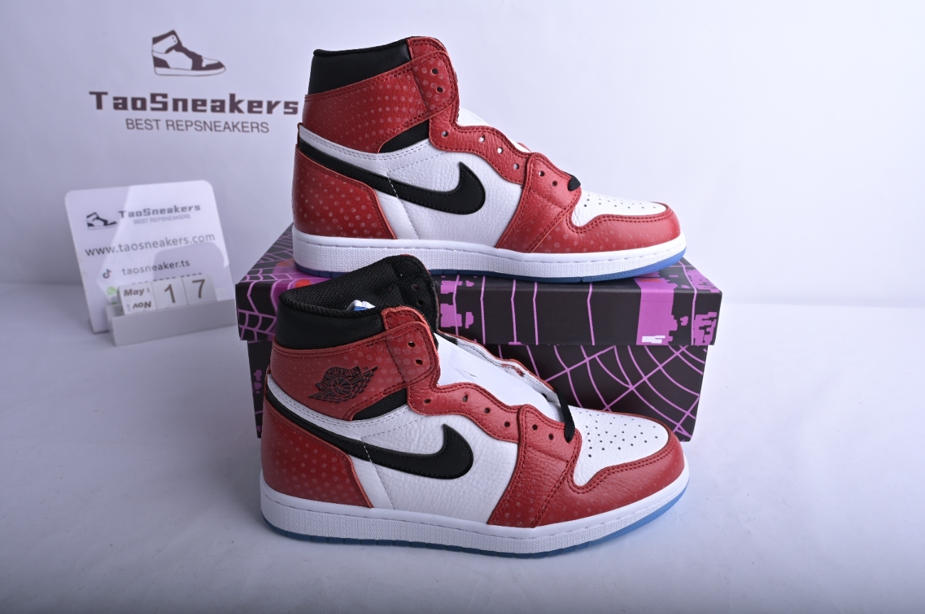 Jordan 1 Retro High Spider-Man Origin Story 555088-602
