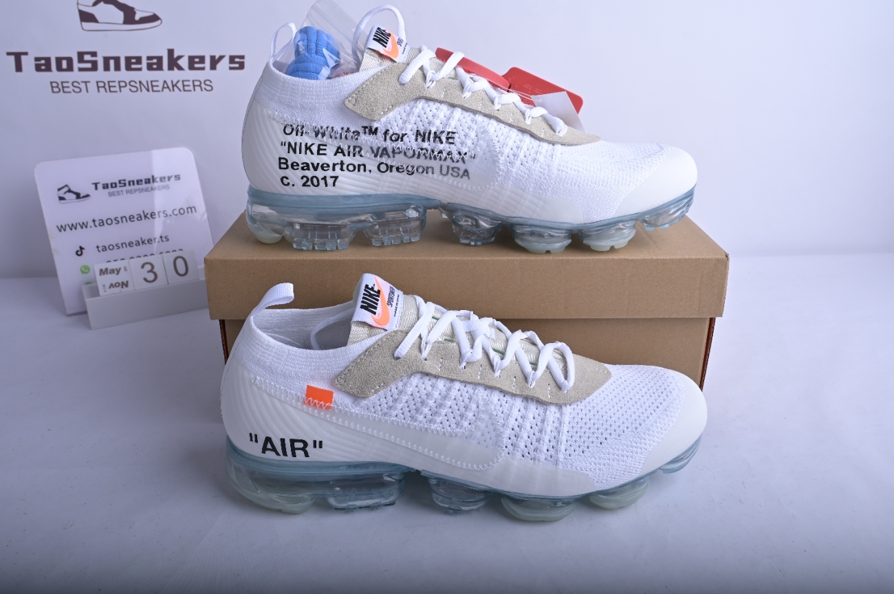 Nike Air VaporMax Off-White (2018)  AA3831-100