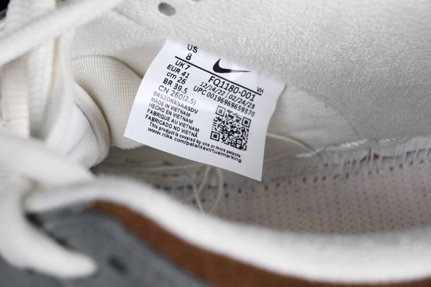 Yuto Horigome x Nk SB Dunk Low FQ1180-001