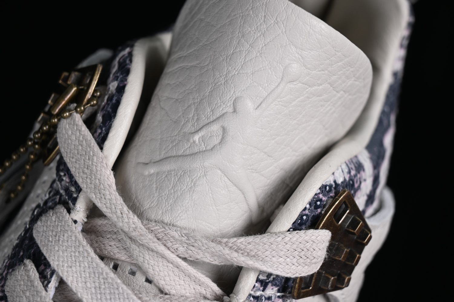 Jordan 4 Retro Snakeskin 819139-030