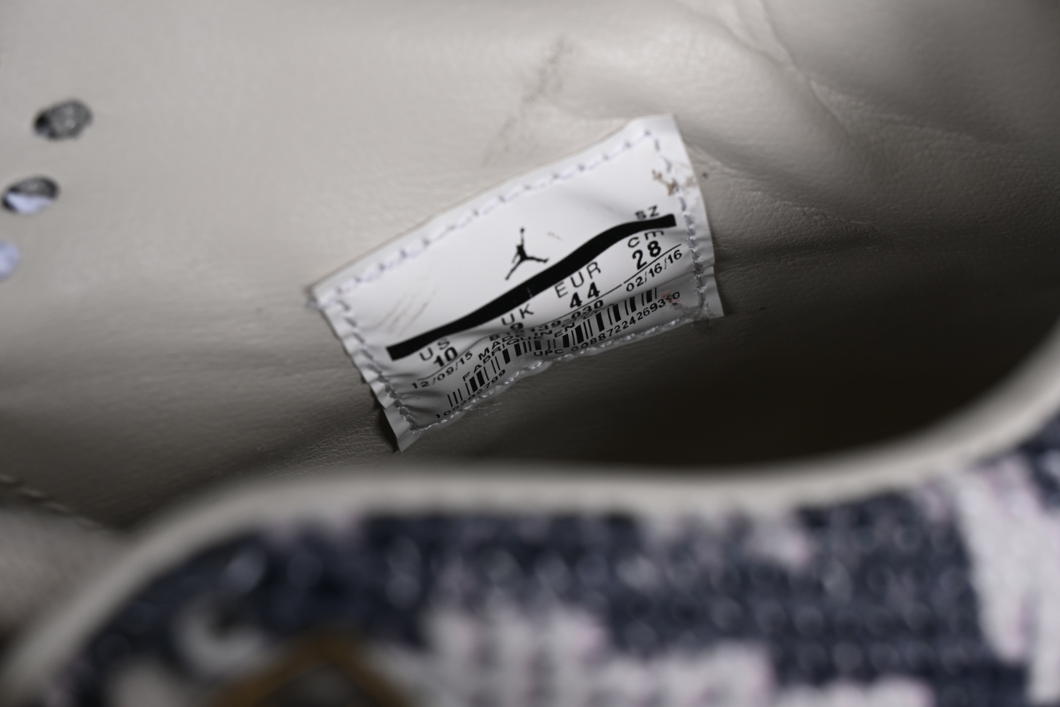 Jordan 4 Retro Snakeskin 819139-030