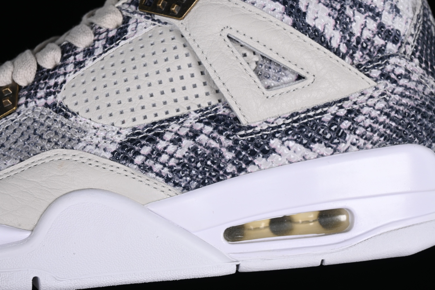 Jordan 4 Retro Snakeskin 819139-030
