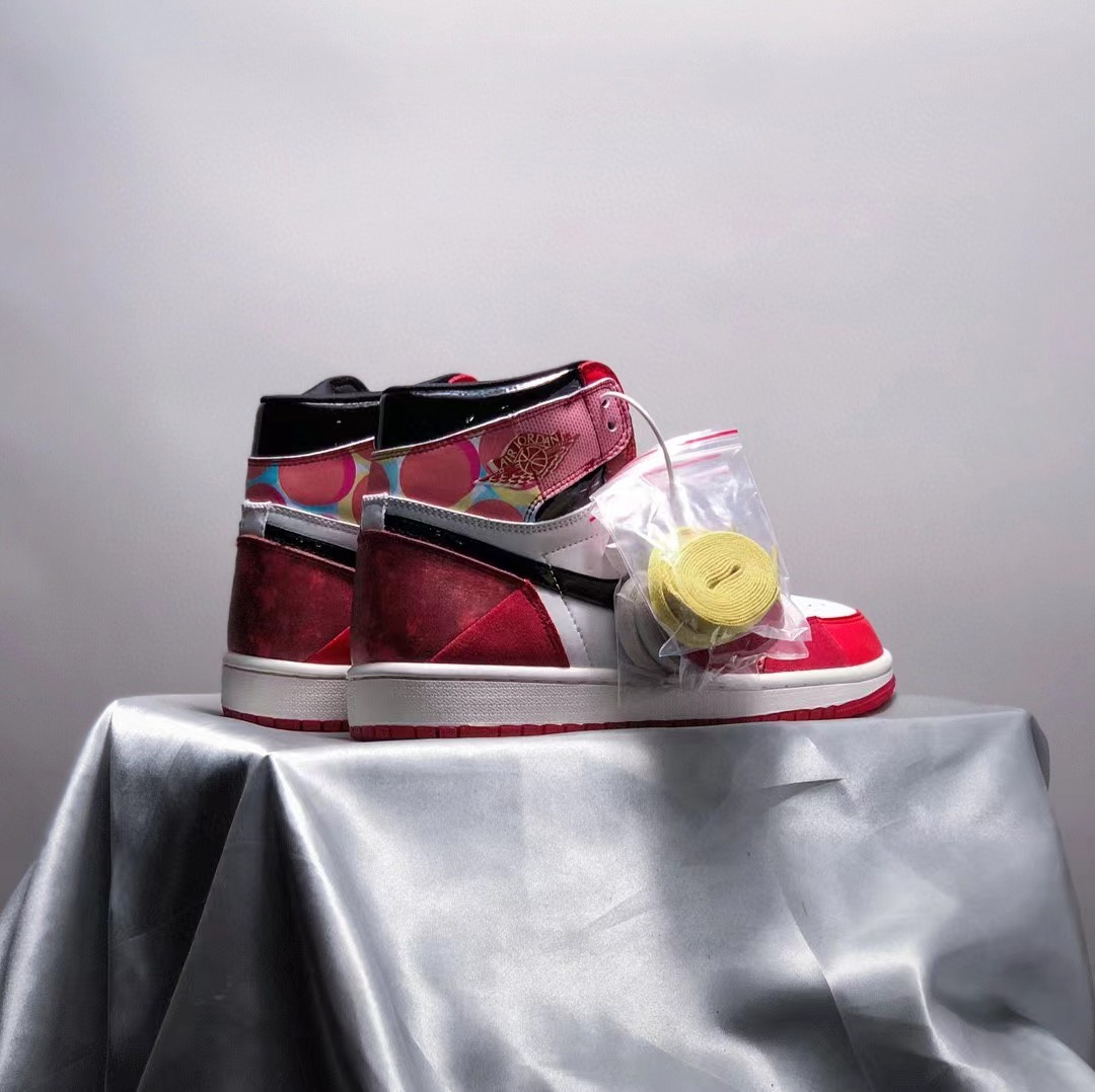 Jordan 1 High OG Spider-Man Across the Spider-Verse DV1748-601