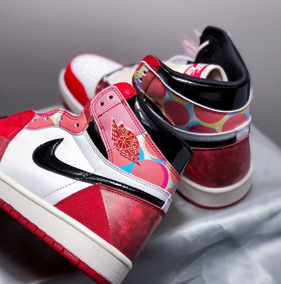 Jordan 1 High OG Spider-Man Across the Spider-Verse DV1748-601