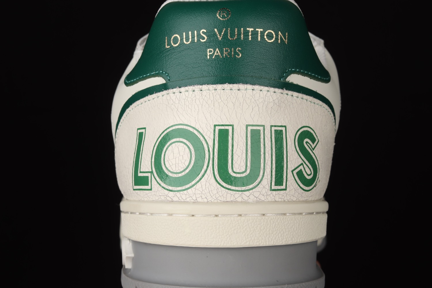 Lo**s Vu**ton Trainer Green Mesh 1A98V1