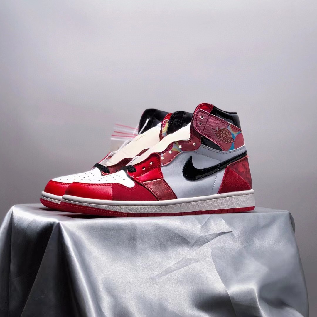 Jordan 1 High OG Spider-Man Across the Spider-Verse DV1748-601