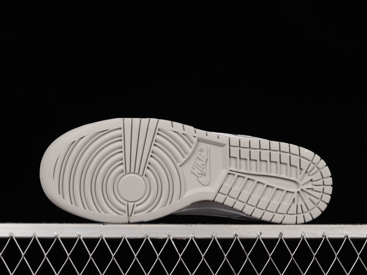 Nike Dunk Low SE Lottery Pack Grey Fog DR9654-001