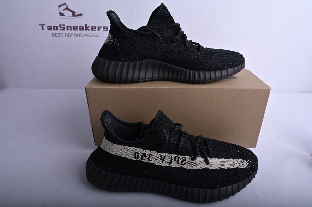 adidas Yeezy Boost 350 V2 Core Black White (2016/2022) BY1604