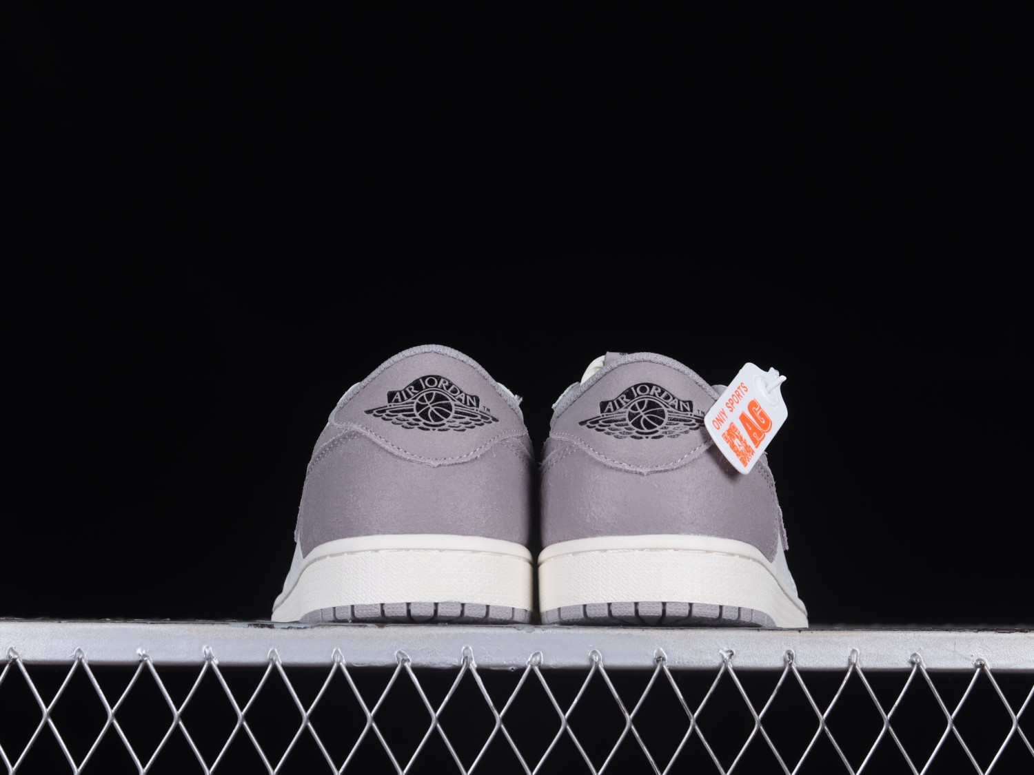 Jordan 1 Low OG  Atmosphere Grey  CZ0790-101