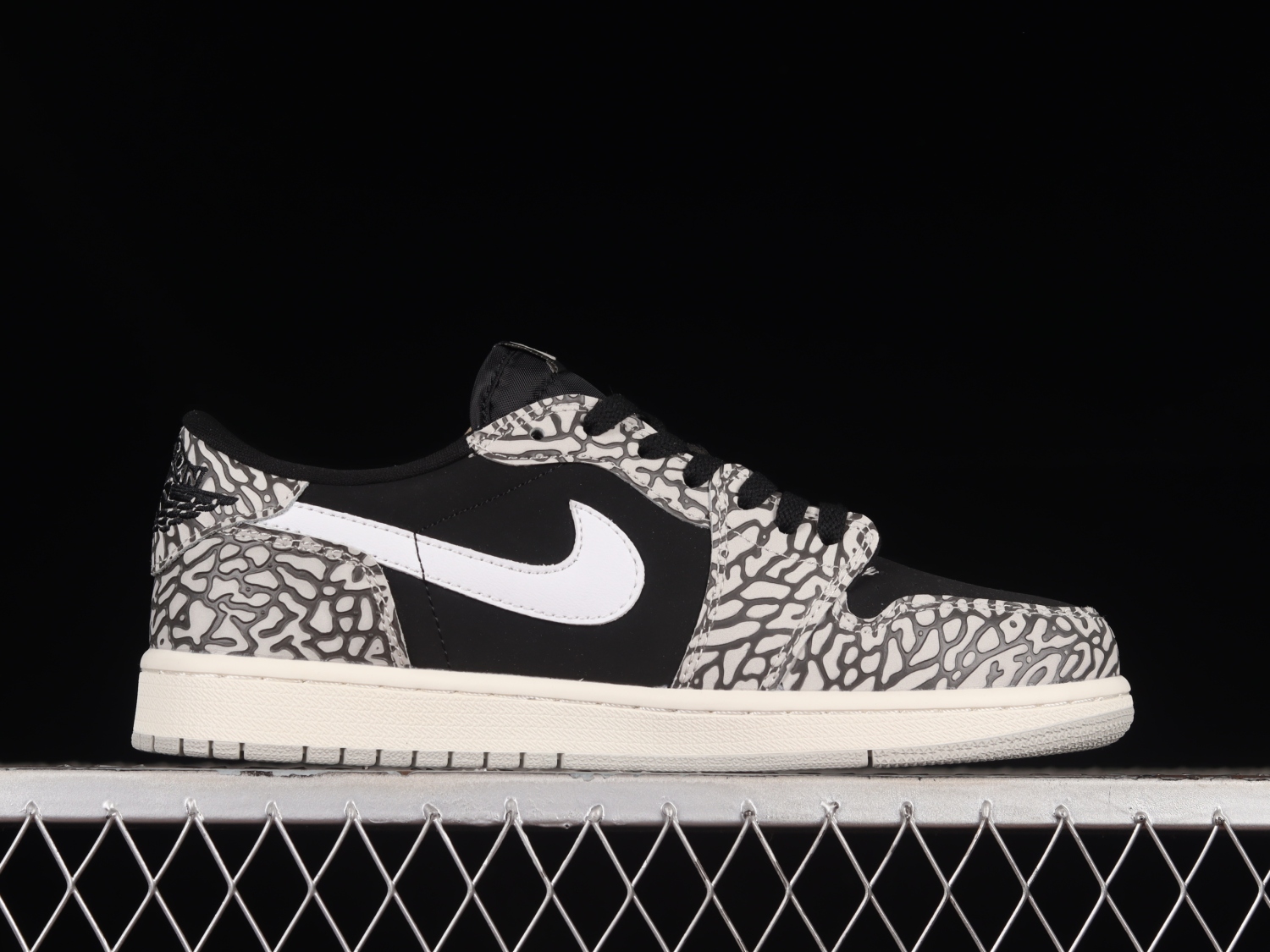 Jordan 1 Retro Low OG Black Cement CZ0790-001