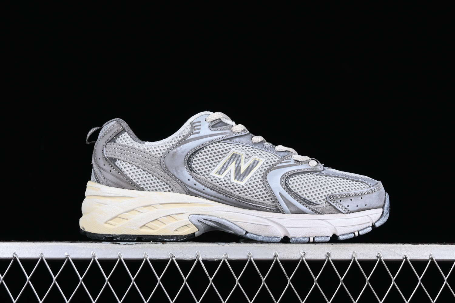 New Bal*nce 530 Vintage Grey Matter MR530TG