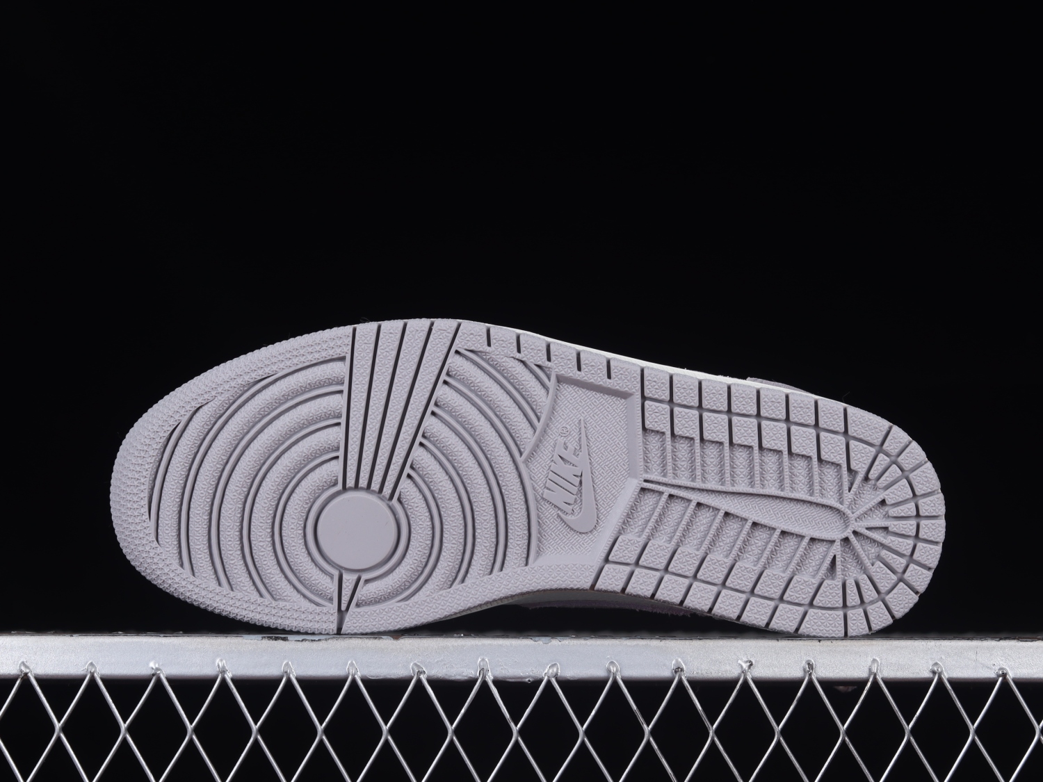 Jordan 1 Low OG  Atmosphere Grey  CZ0790-101