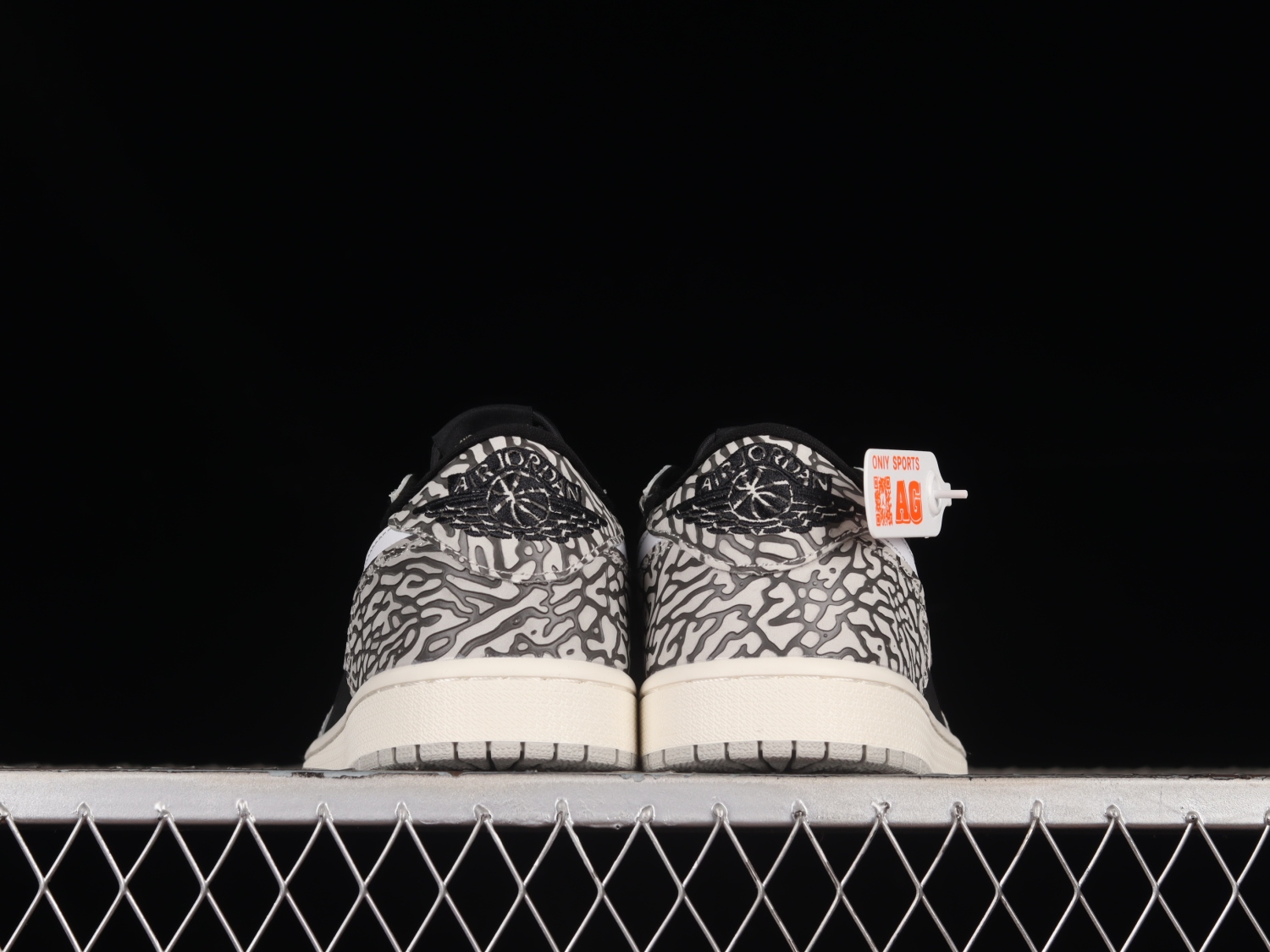 Jordan 1 Retro Low OG Black Cement CZ0790-001