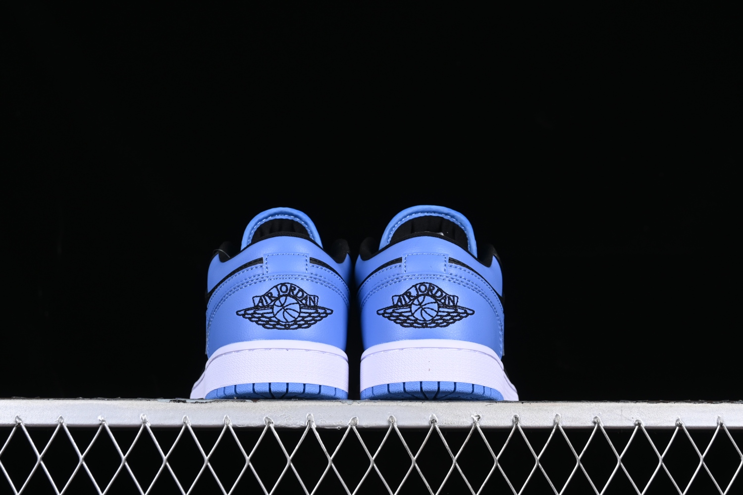 Air Jordan 1 Low AJ1 553558-041