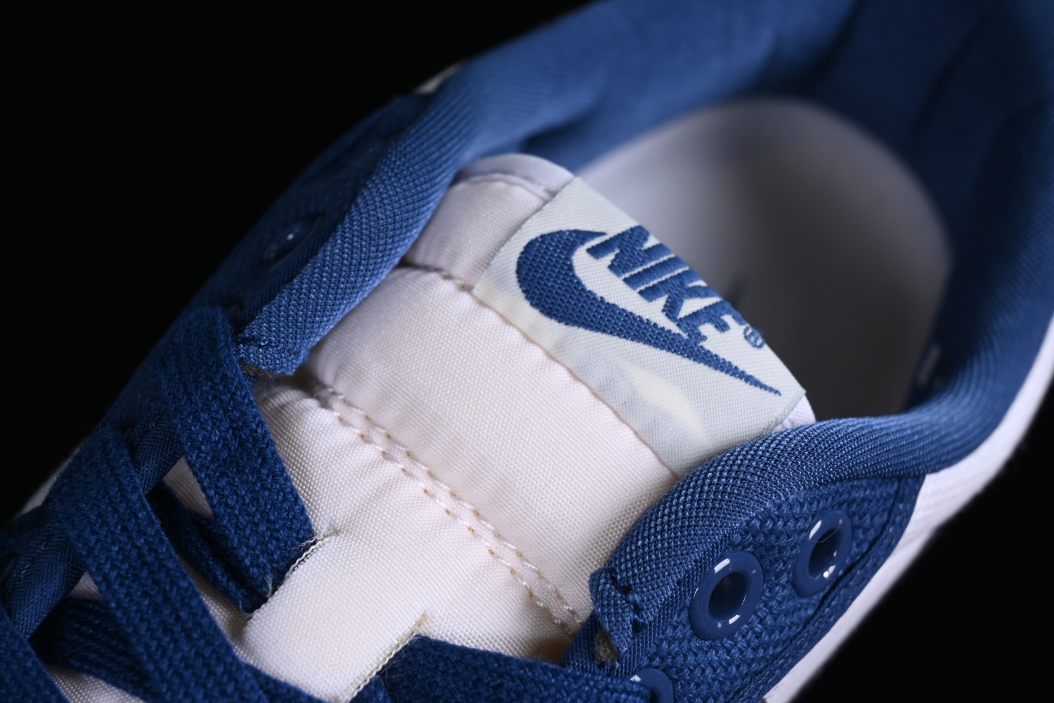 Jordan 1 Retro AJKO Low Kentucky DX4981-103