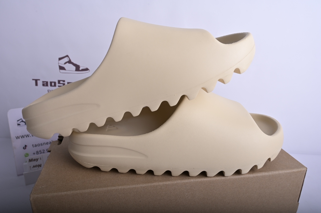 adidas Yeezy Slide Bone FW6345
