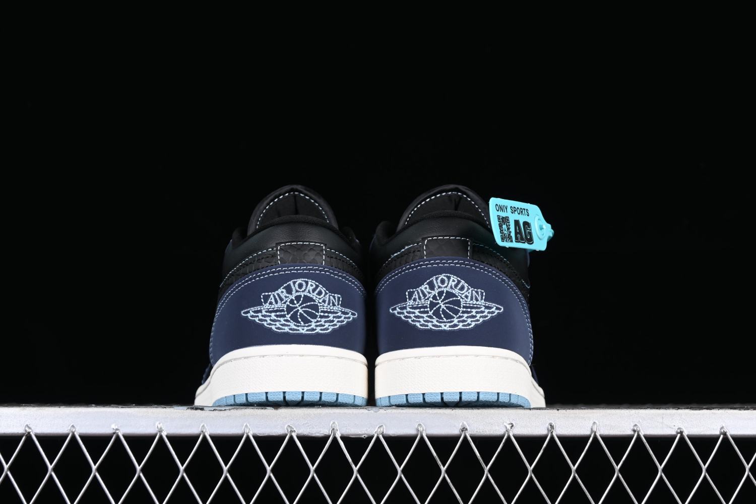 Jordan 1 Low AJ1 FJ5478-010