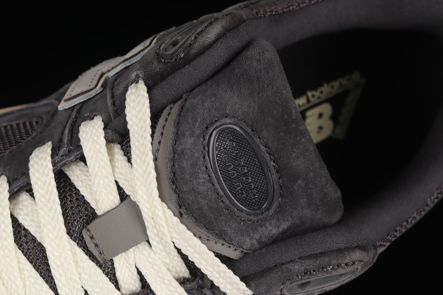 New Bal*nce 2002R Black Dark Grey M2002RHO