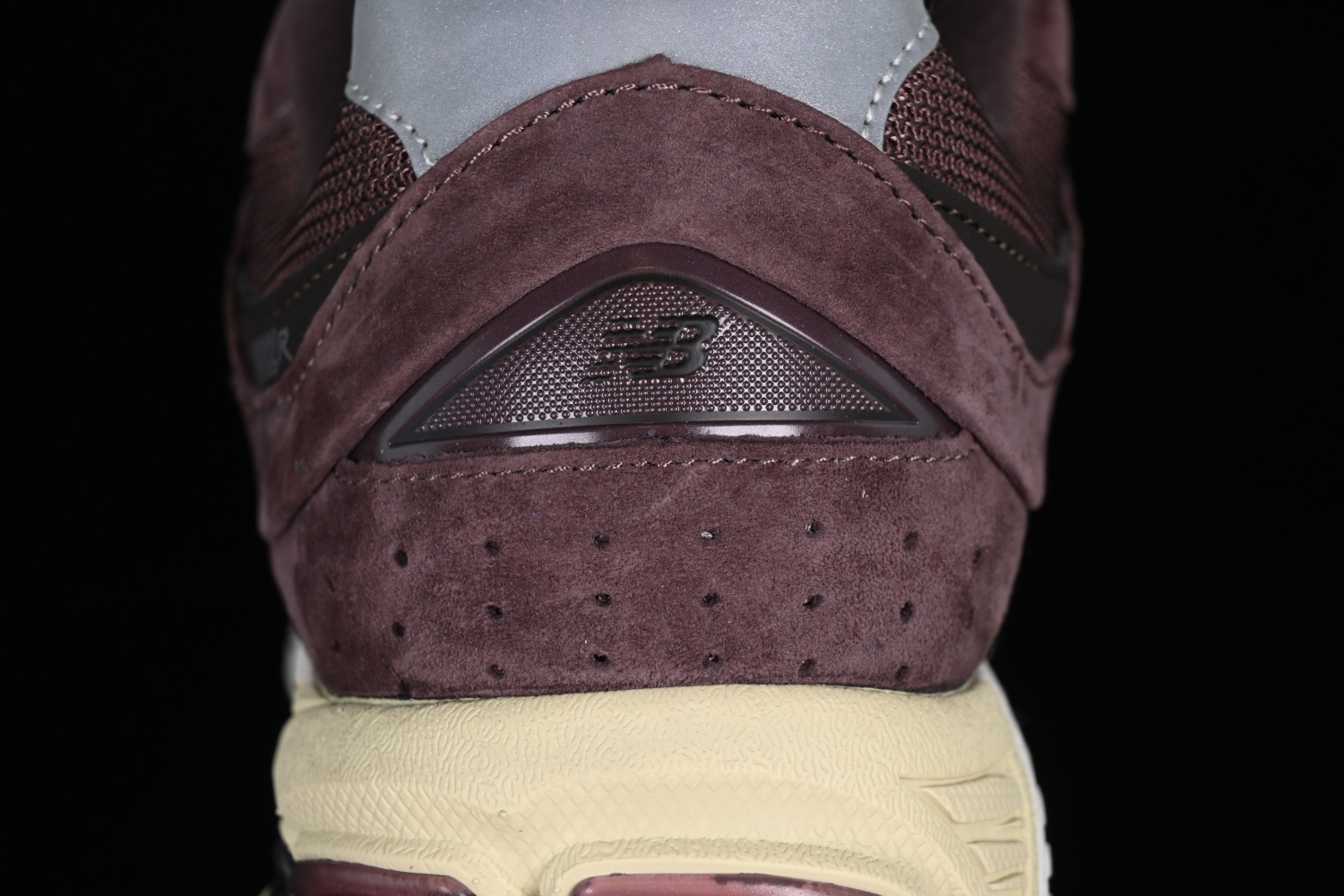 New Bal*nce 2002R Dark Grape M2002RCD