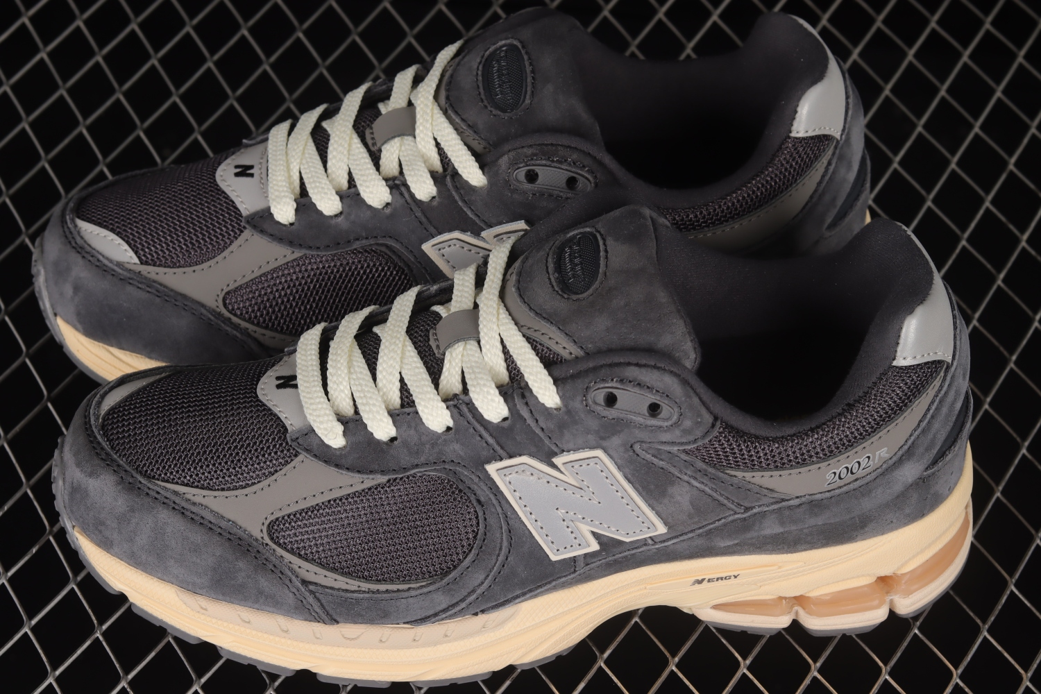 New Bal*nce 2002R Black Dark Grey M2002RHO