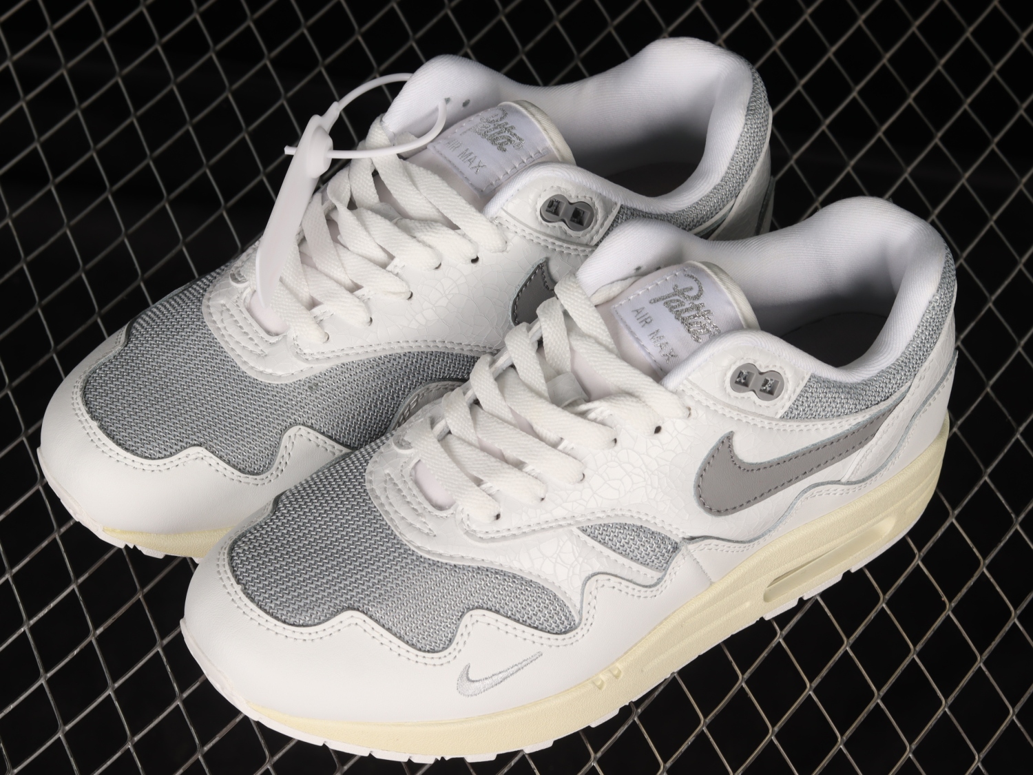 Nike Air Max 1 Patta Waves White DQ0299-100