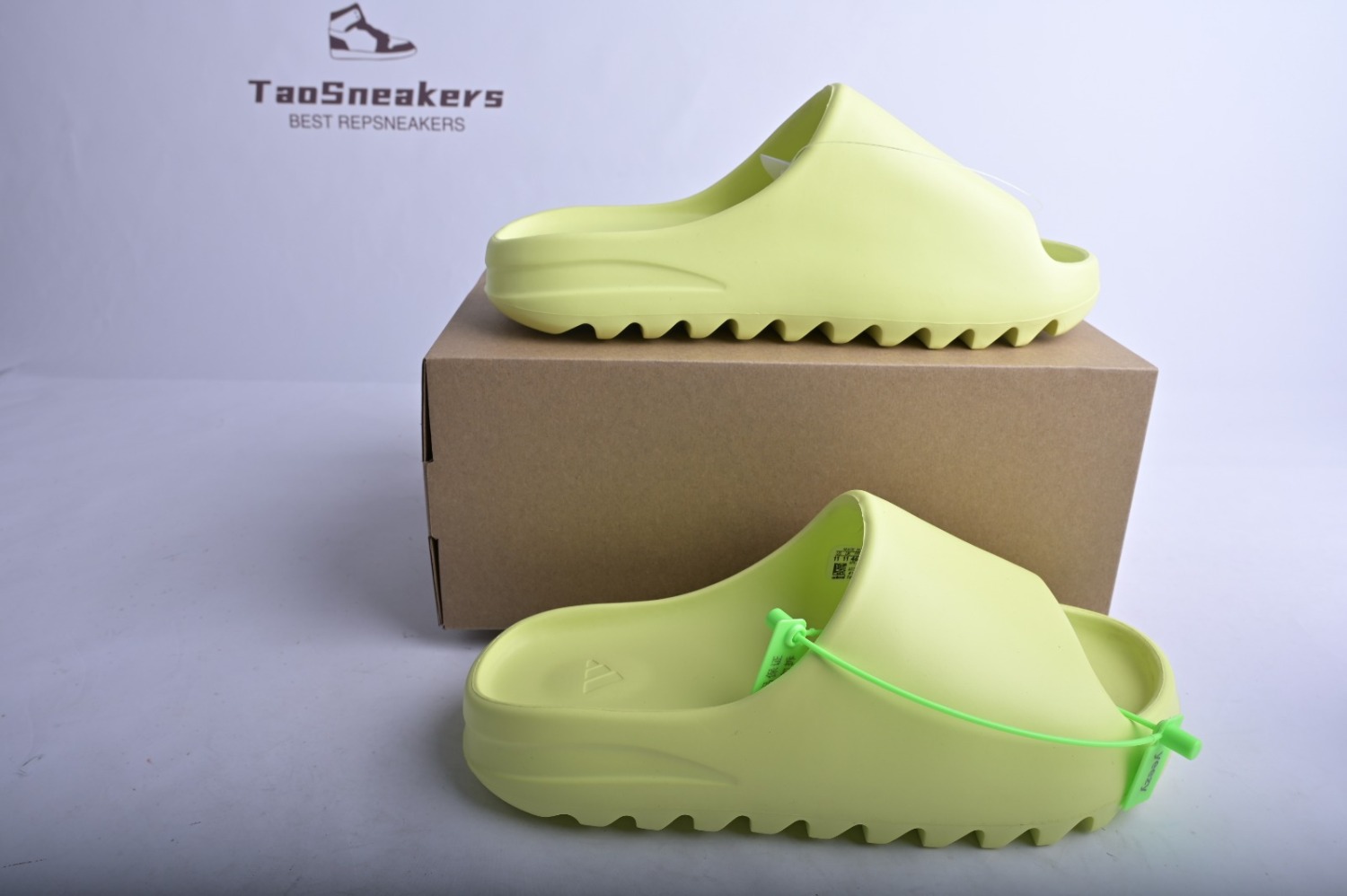 adidas Yeezy Slide Glow Green GX6138