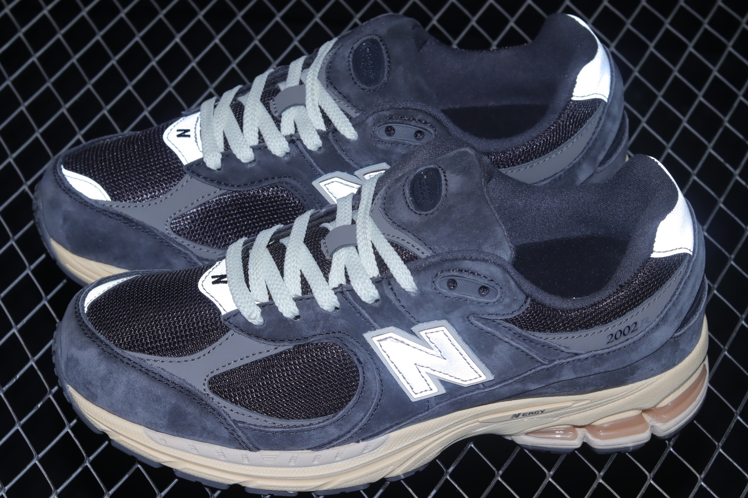 New Bal*nce 2002R Black Dark Grey M2002RHO