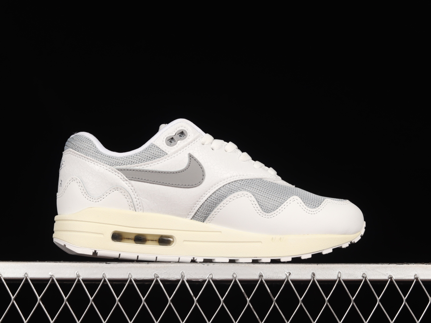Nike Air Max 1 Patta Waves White DQ0299-100