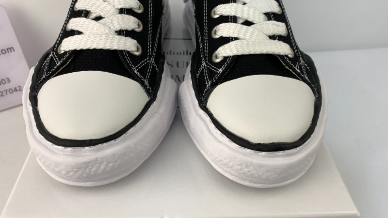 Maison Maison Mihara Yasuhiro Peterson OG Sole Canvas Low Black A01FW702