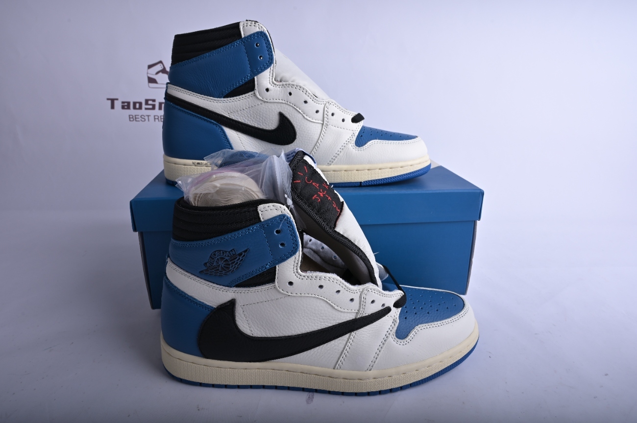 Jordan 1 High OG SP Fragment x Travis Scott DH3227-105