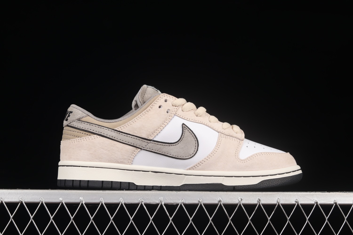 Otomo Katsuhiro x NK SB Dunk Low  Steamboy OST  LF0039-008