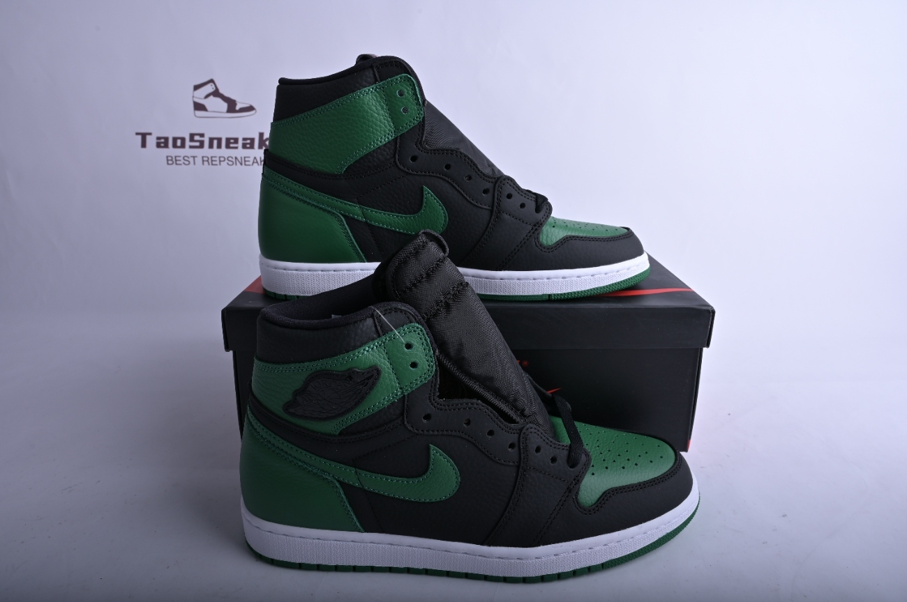 Jordan 1 Retro High Pine Green Black 555088-030