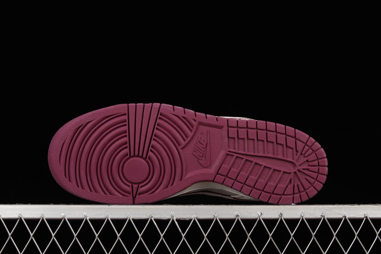 Otomo Katsuhiro x Nk SB Dunk Low  Steamboy OST   LF0039-013